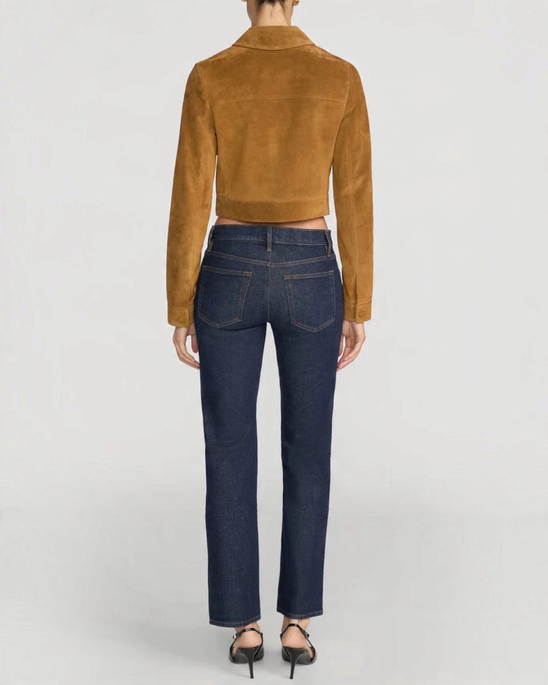 Vue arrière du jean The Cigarette de Merci Paris par Frame en denim bleu brut, coupe droite ajustée