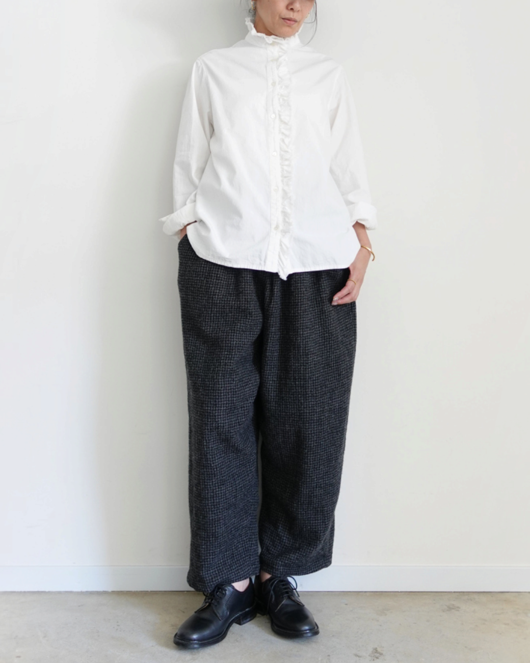 Ichi - Wool Gauze Houndstooth Trousers - Charcoal