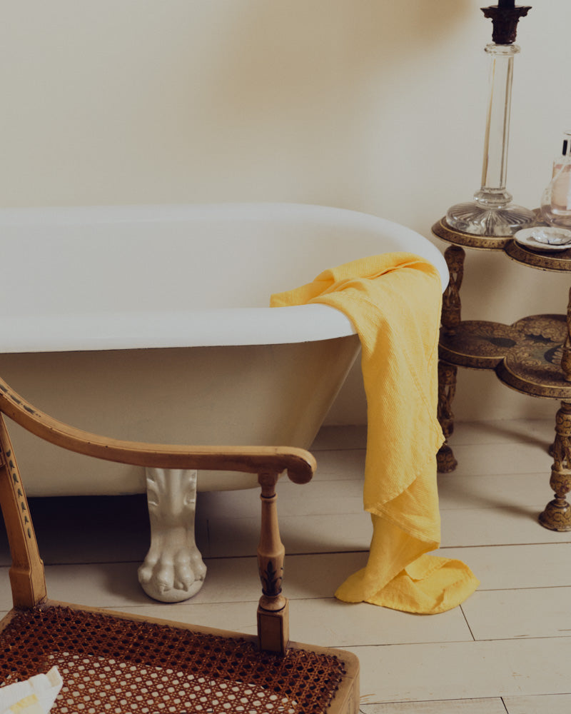 Merci - Linen bath towel - Honeycomb - Lemonade Yellow
