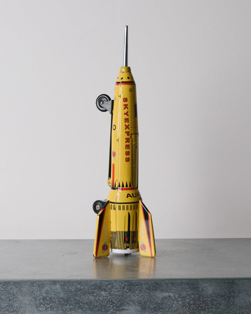 Die Blechfabrik - Toy - Yellow Space Rocket