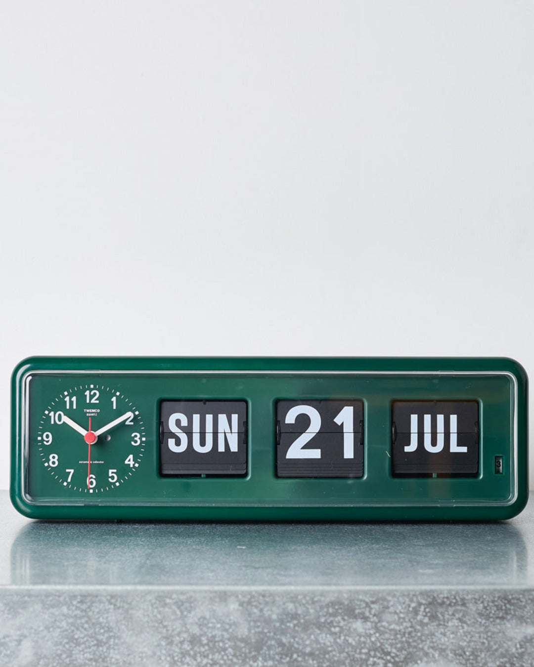 Twemco - Clock BQ 38 - Green