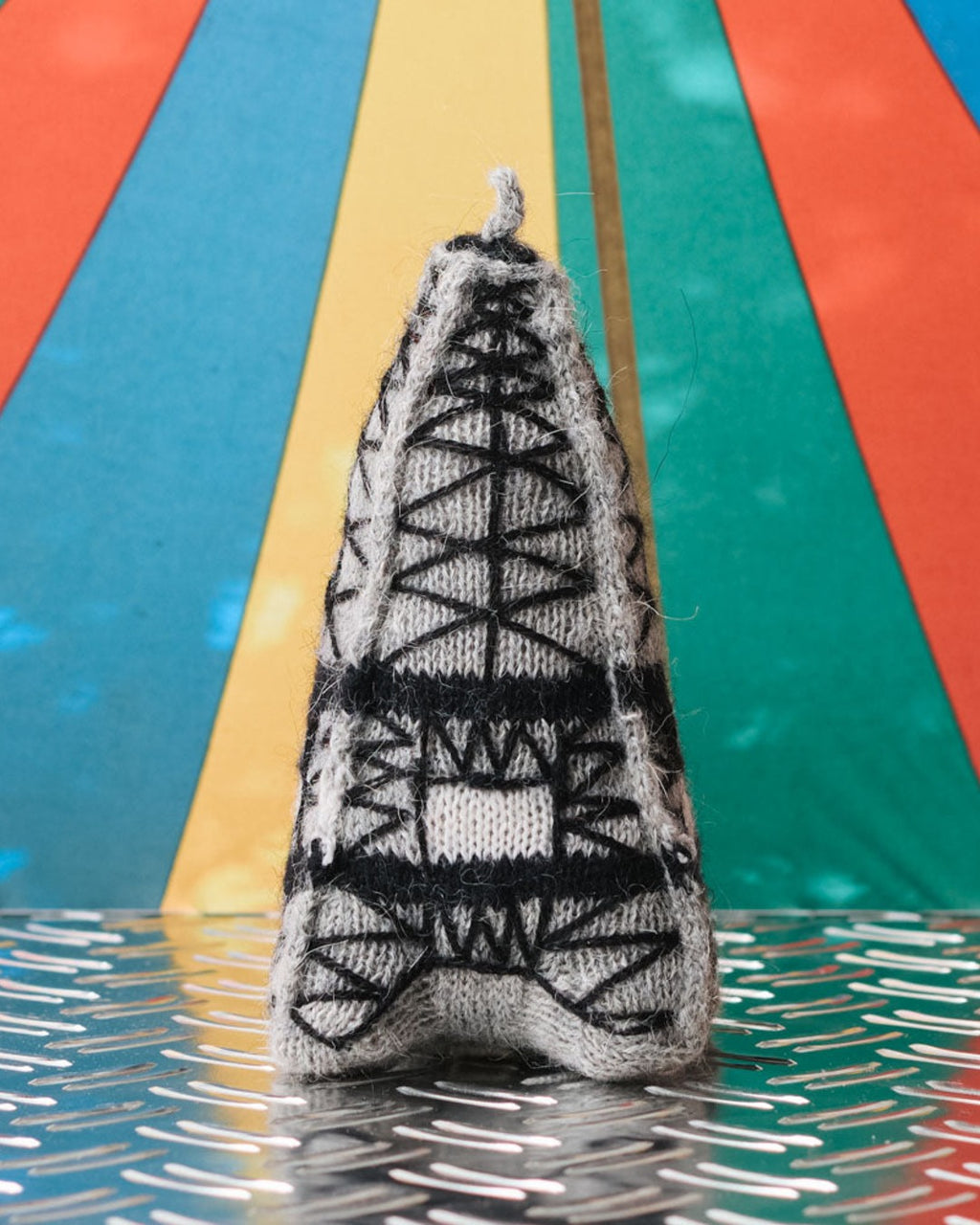 Merci - knitted plush - Eiffel Tower