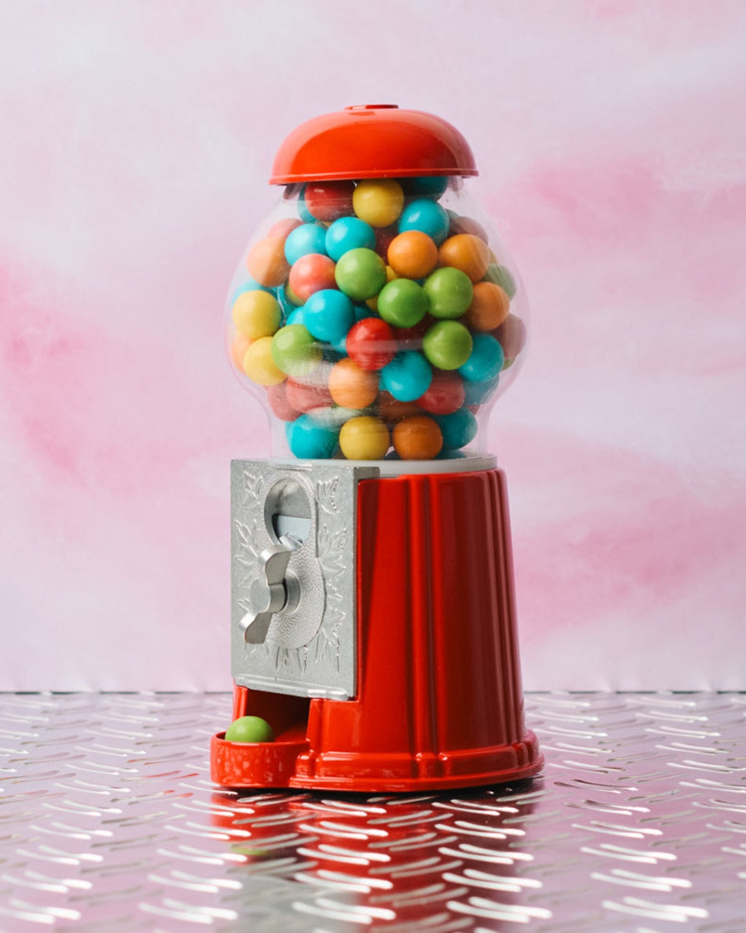 Sophie M - Retro dispenser - Bubble Gum