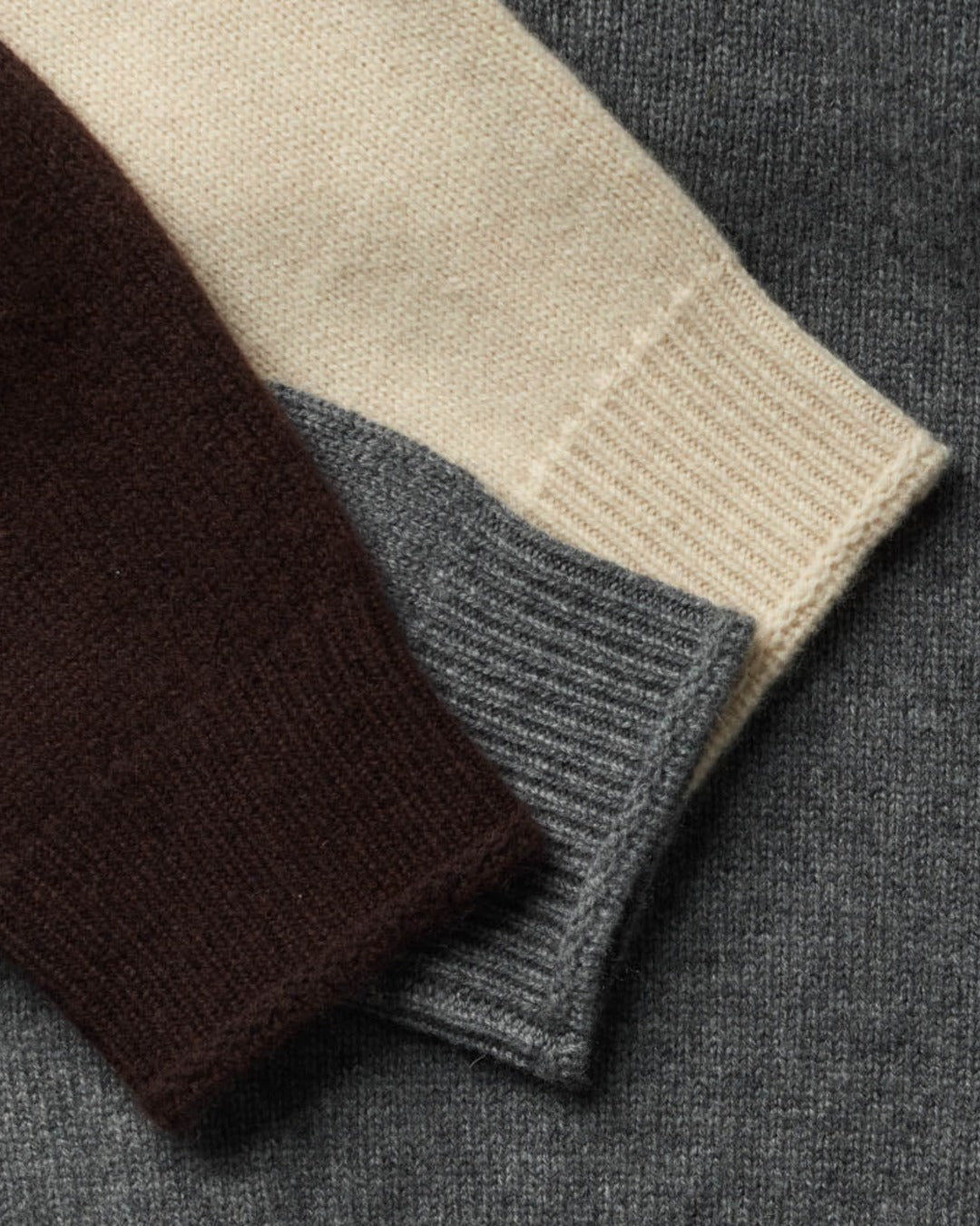 Merci - Charlotte sweater - Dark Brown