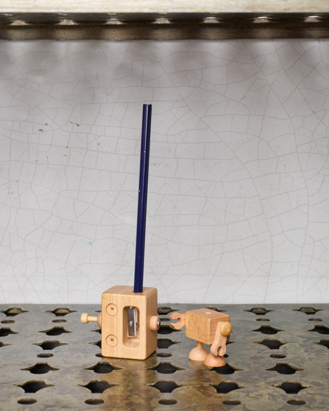 Carpenter - Wooden Pencil Sharpener - Robot