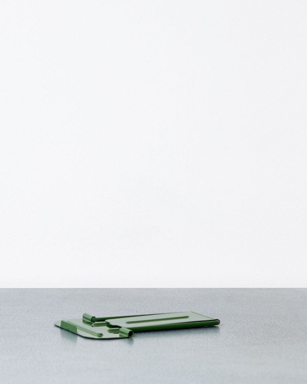 Hightide - Phone Stand - Khaki