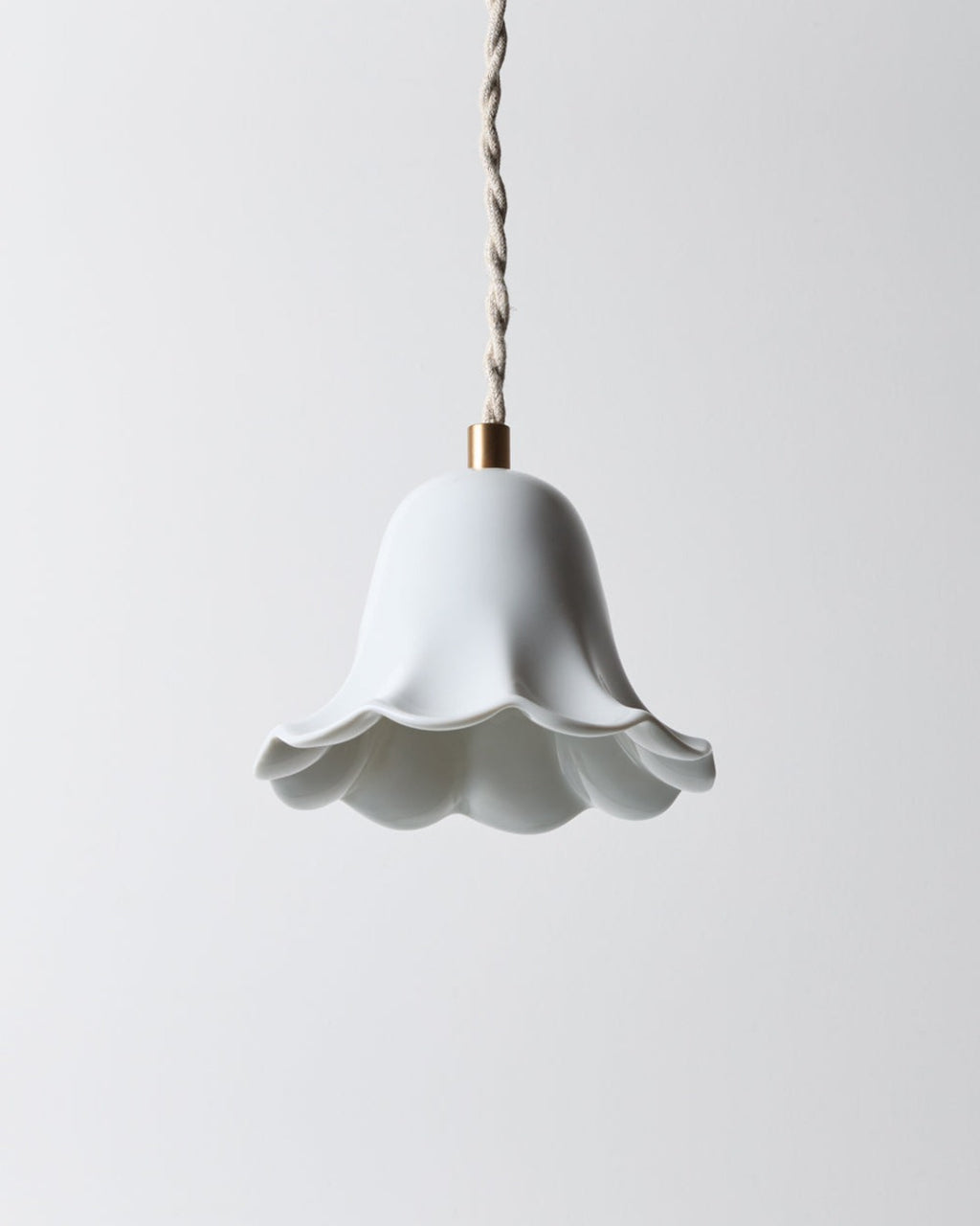 Enamoura - Pendant Light - Lili