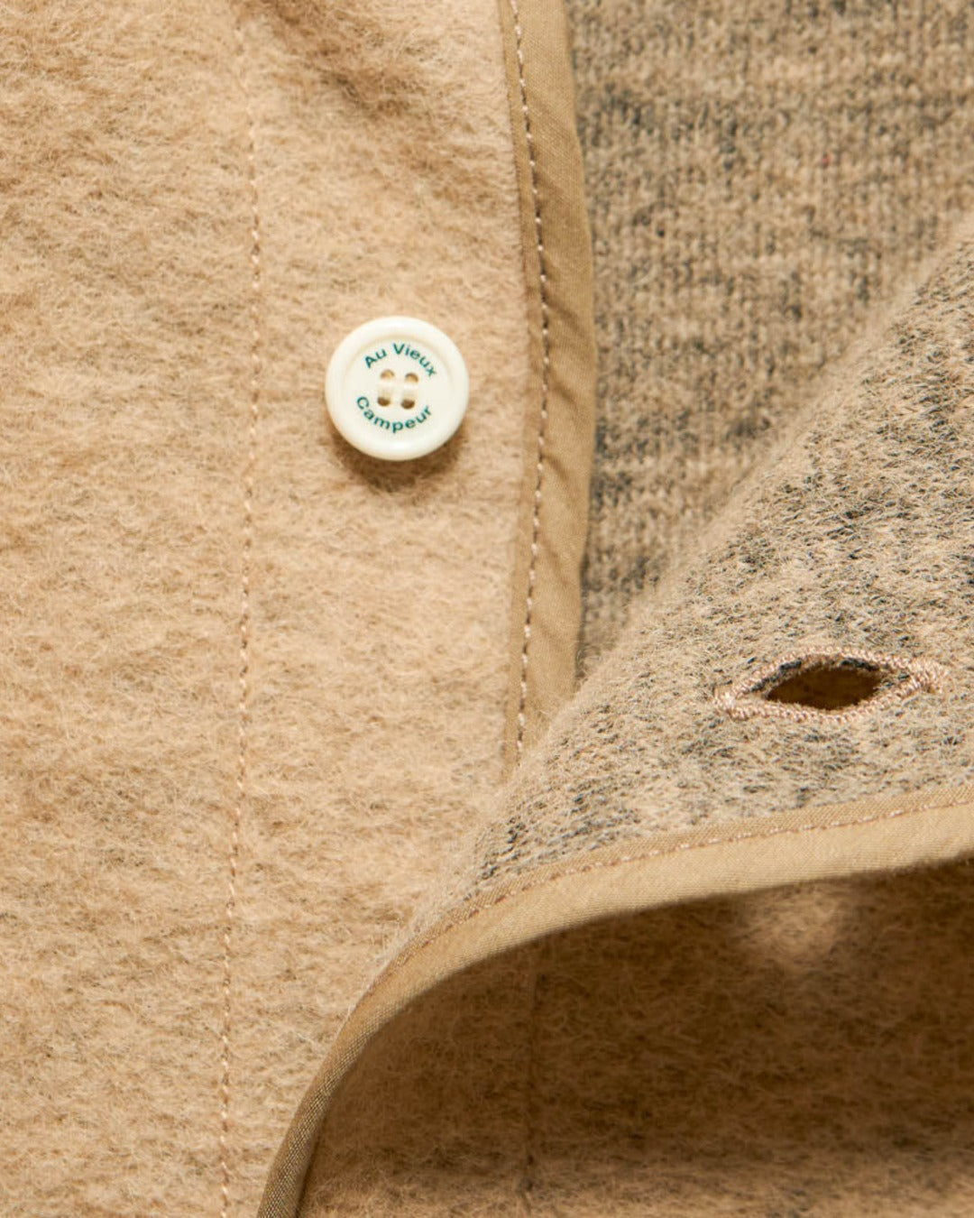 Au Vieux Campeur - Congés Payés - Sleeveless vest - Beige