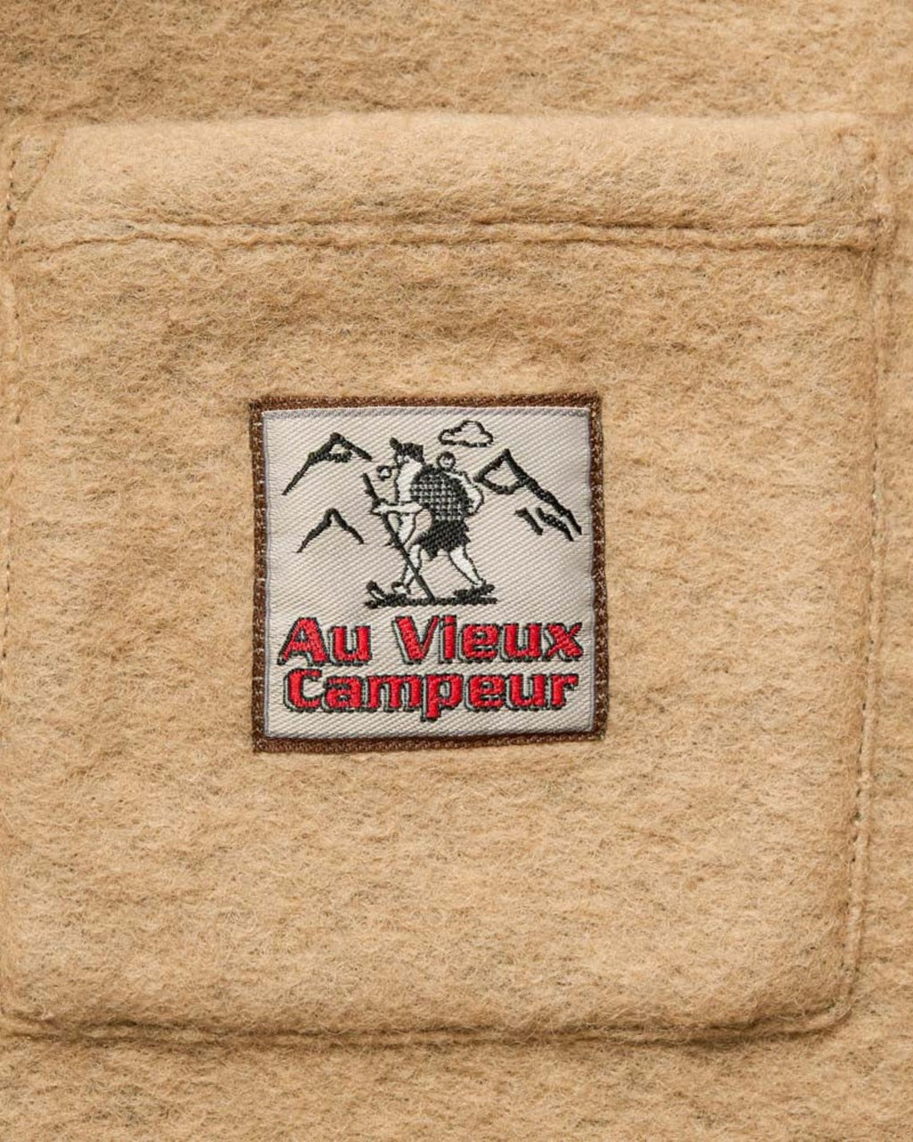 Au Vieux Campeur - Congés Payés - Sleeveless vest - Beige
