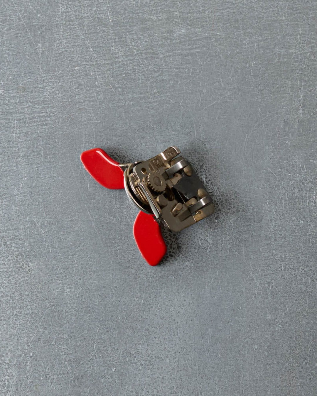 Nogent*** - Super Kim Can Opener - Red