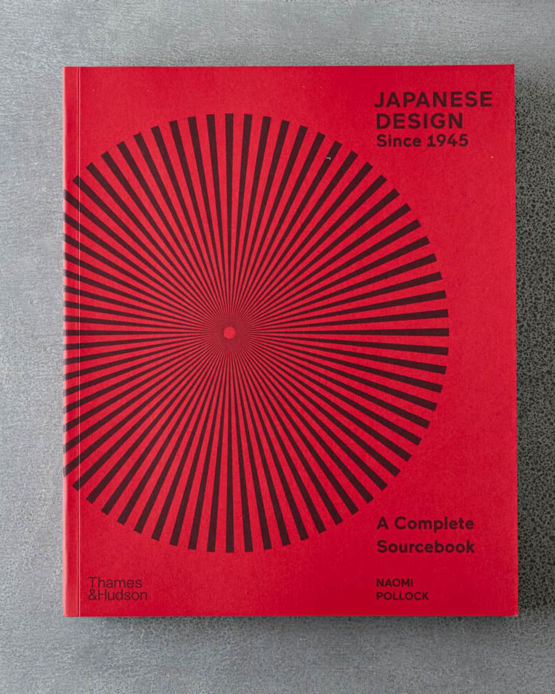 Thames & Hudson - Livre Japanese Design Since 1945