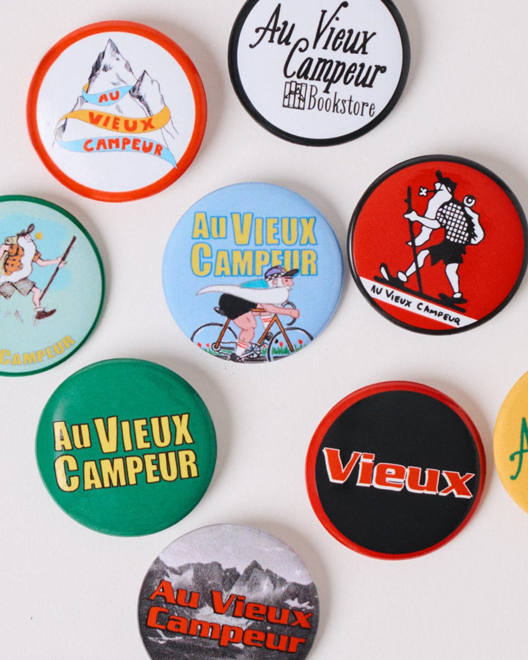 Au Vieux Campeur - Congés Payés - Badge Vieux