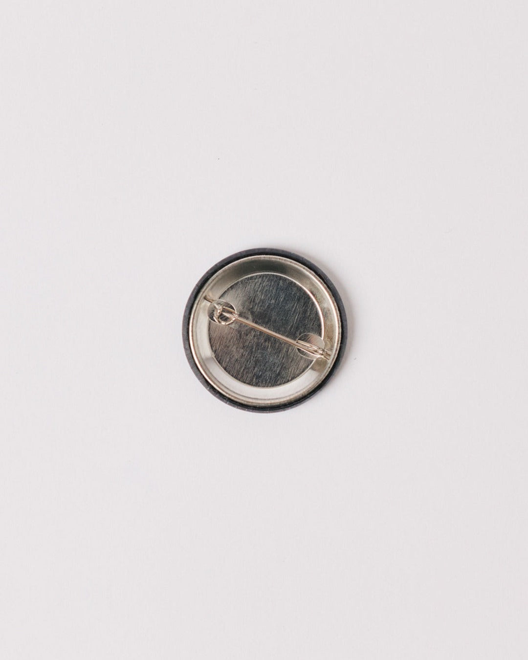 Au Vieux Campeur - Paid Leave - Badge Bookstore Au Vieux
