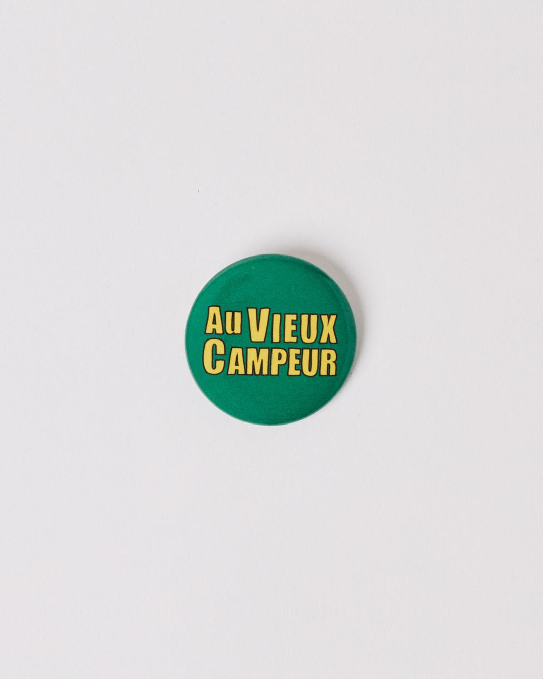 Au Vieux Campeur - Congés Payés - Badge - Vert Impact