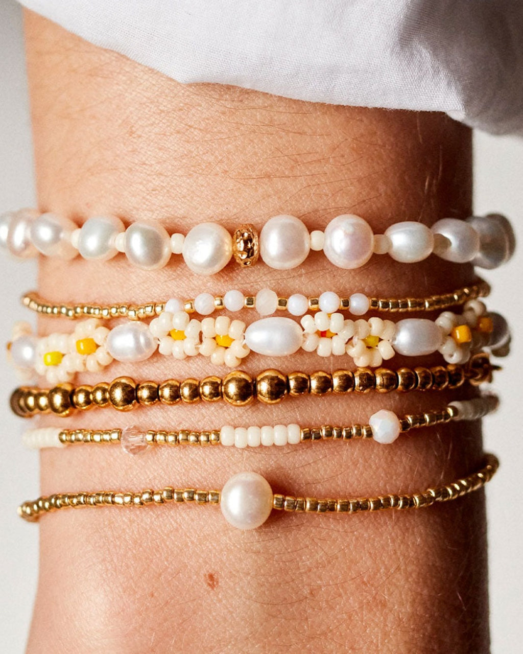 Anni Lu - Daisy Flower Bracelet - Pearl Yellow