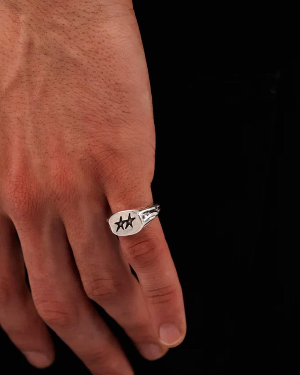 Two Jeys - Superstar Signet Ring - Silver