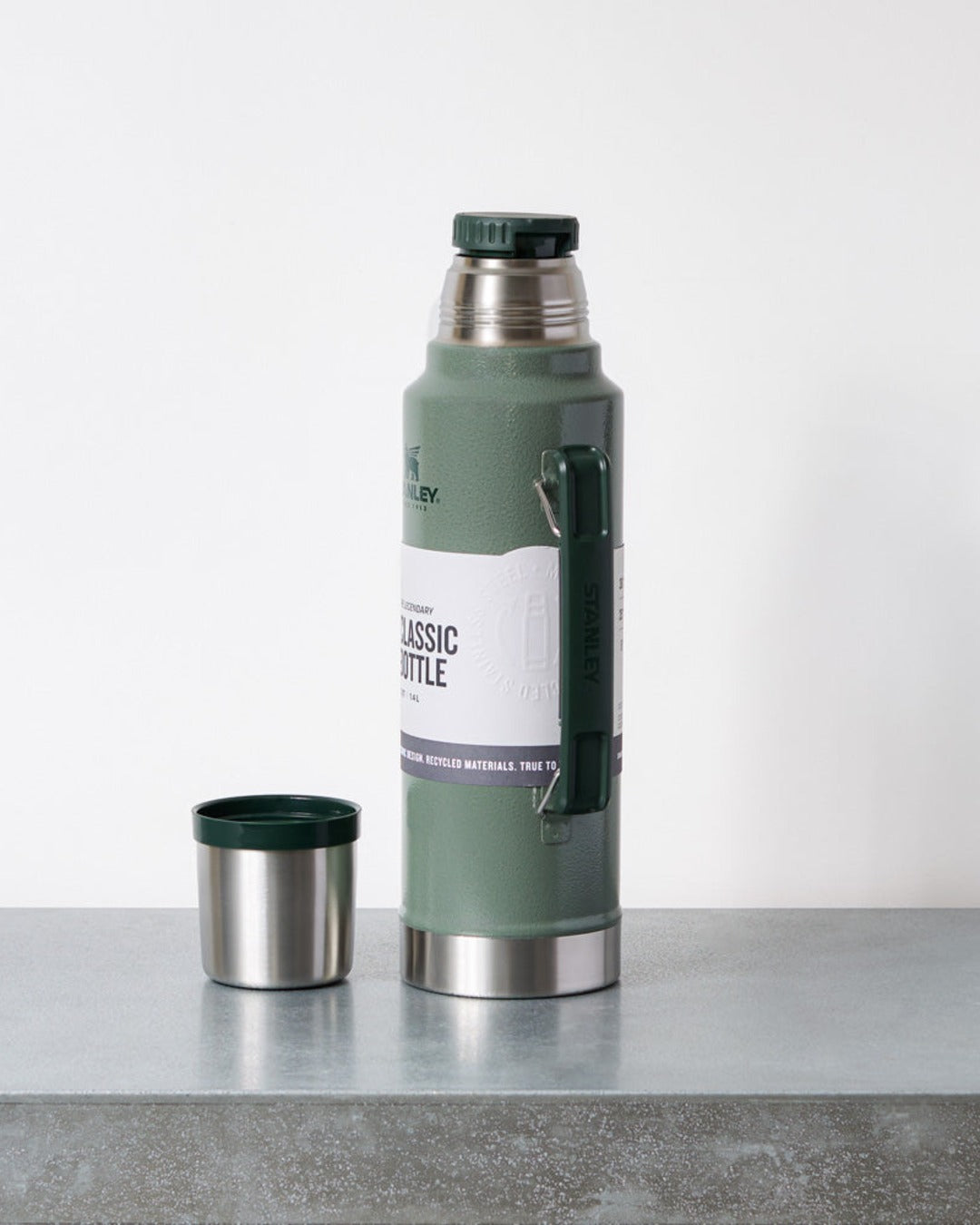 Stanley - Bouteille Isotherme Classic Legendary 1,4L - Vert
