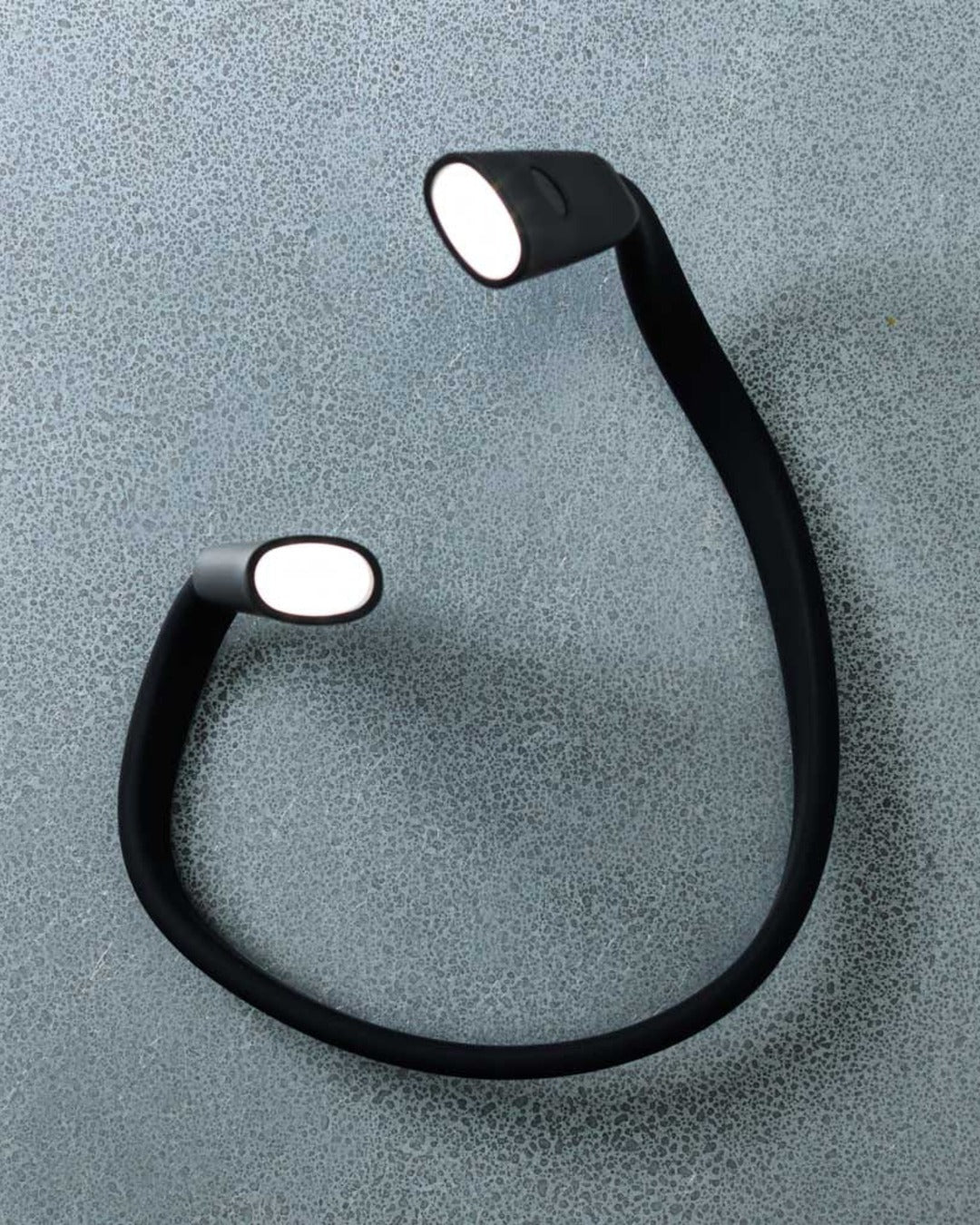 Kikkerland - Hands-Free Reading Light