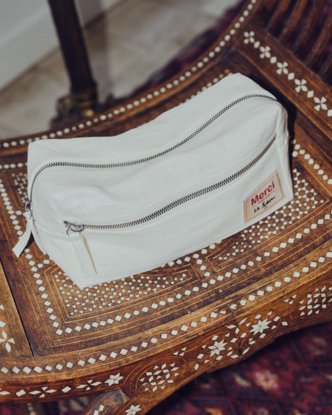 Merci - Toiletry bag - Seashell White