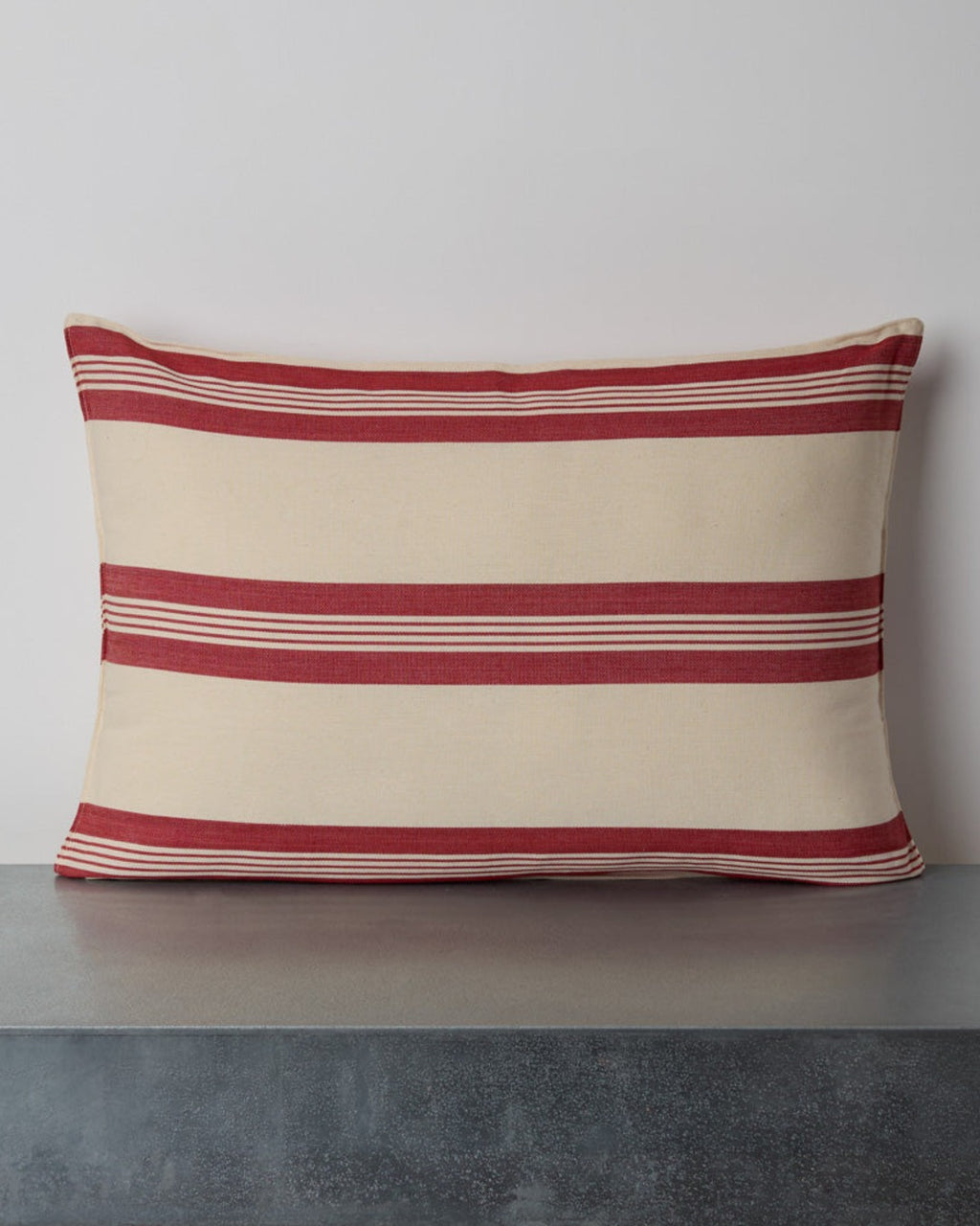 Tensira - Coussin En Coton - Rayures Rouges