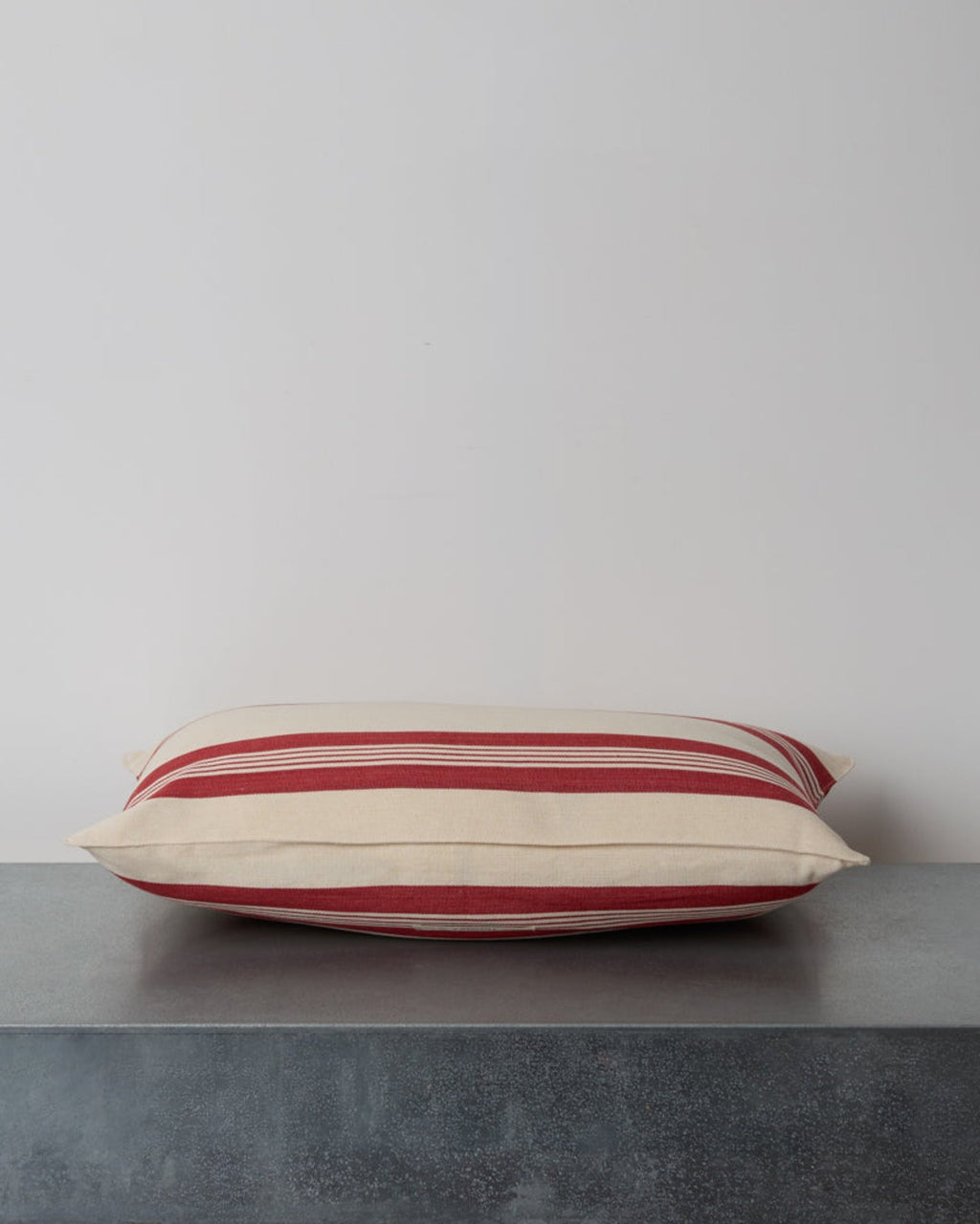 Tensira - Coussin En Coton - Rayures Rouges