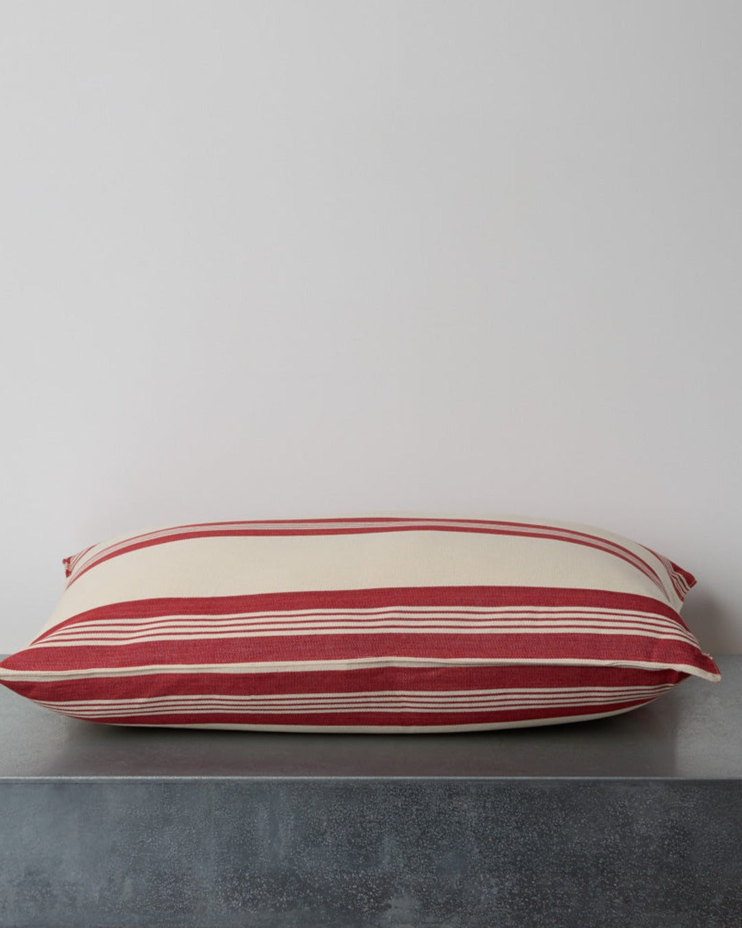 Tensira - Coussin En Coton - Rayures Rouges