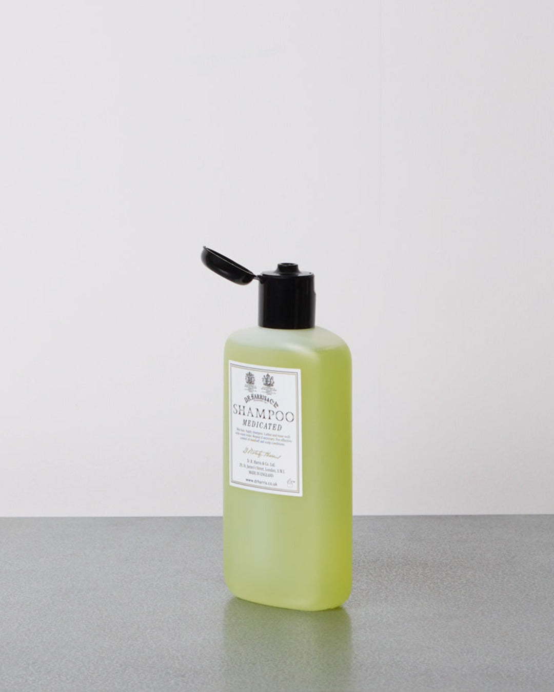 D. R. Harris And Co. - Shampoing Medicated