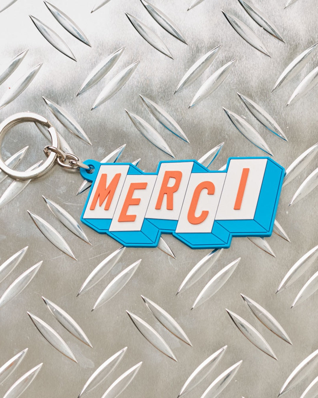 Merci x Shia Mcshia - Porte-Clés Cube