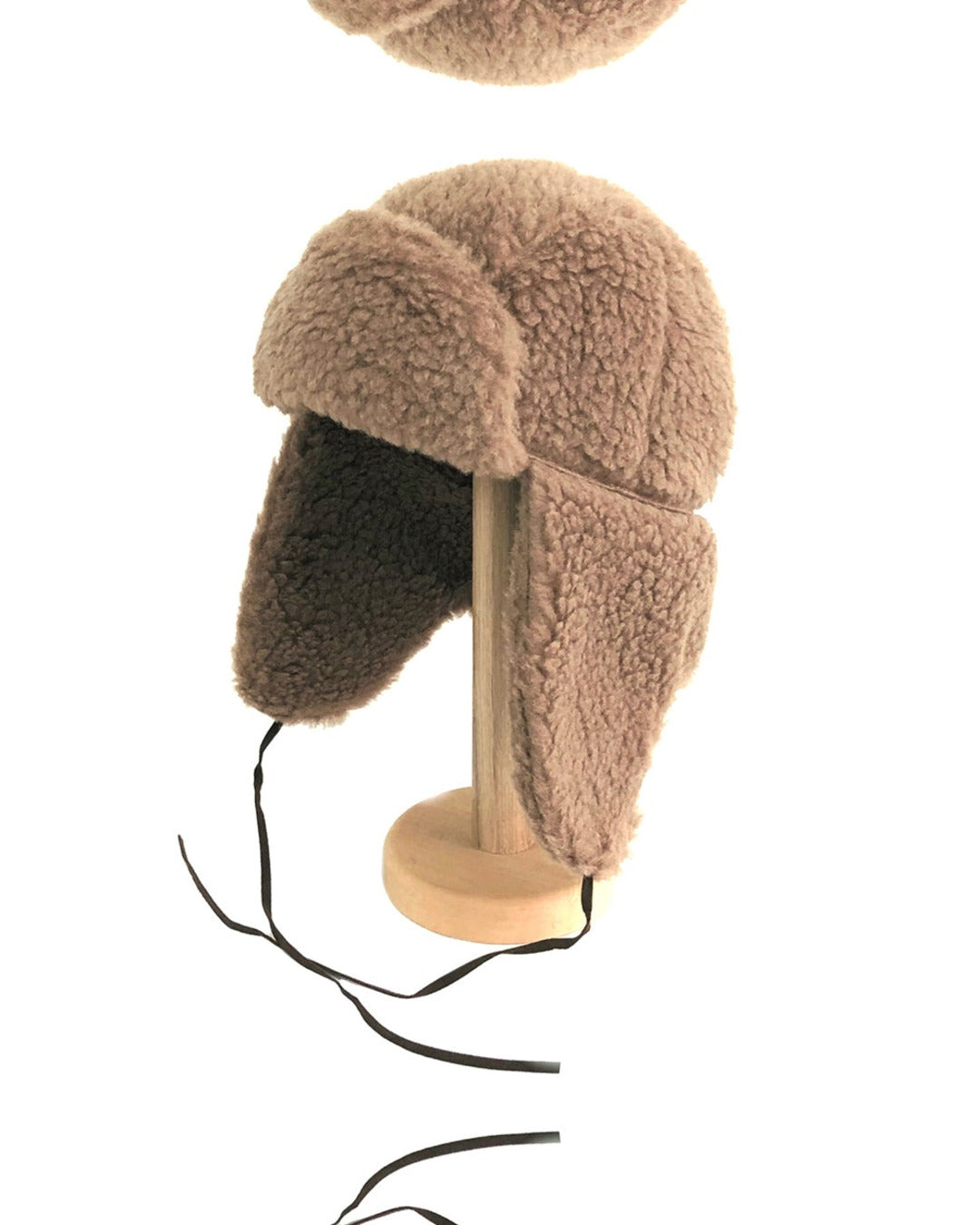 Cableami - Boa Aviator Hat - Camel