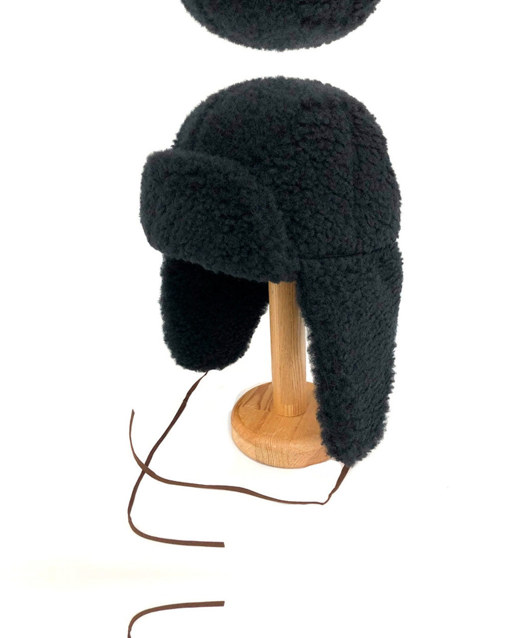 Cableami - Boa Aviator Hat - Black