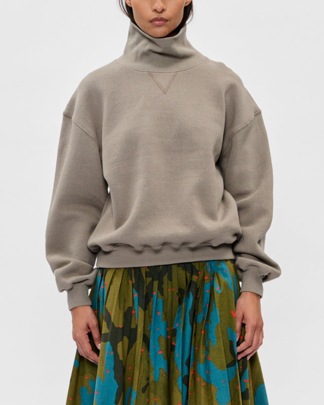 6397 - Sweat Deb - Dove