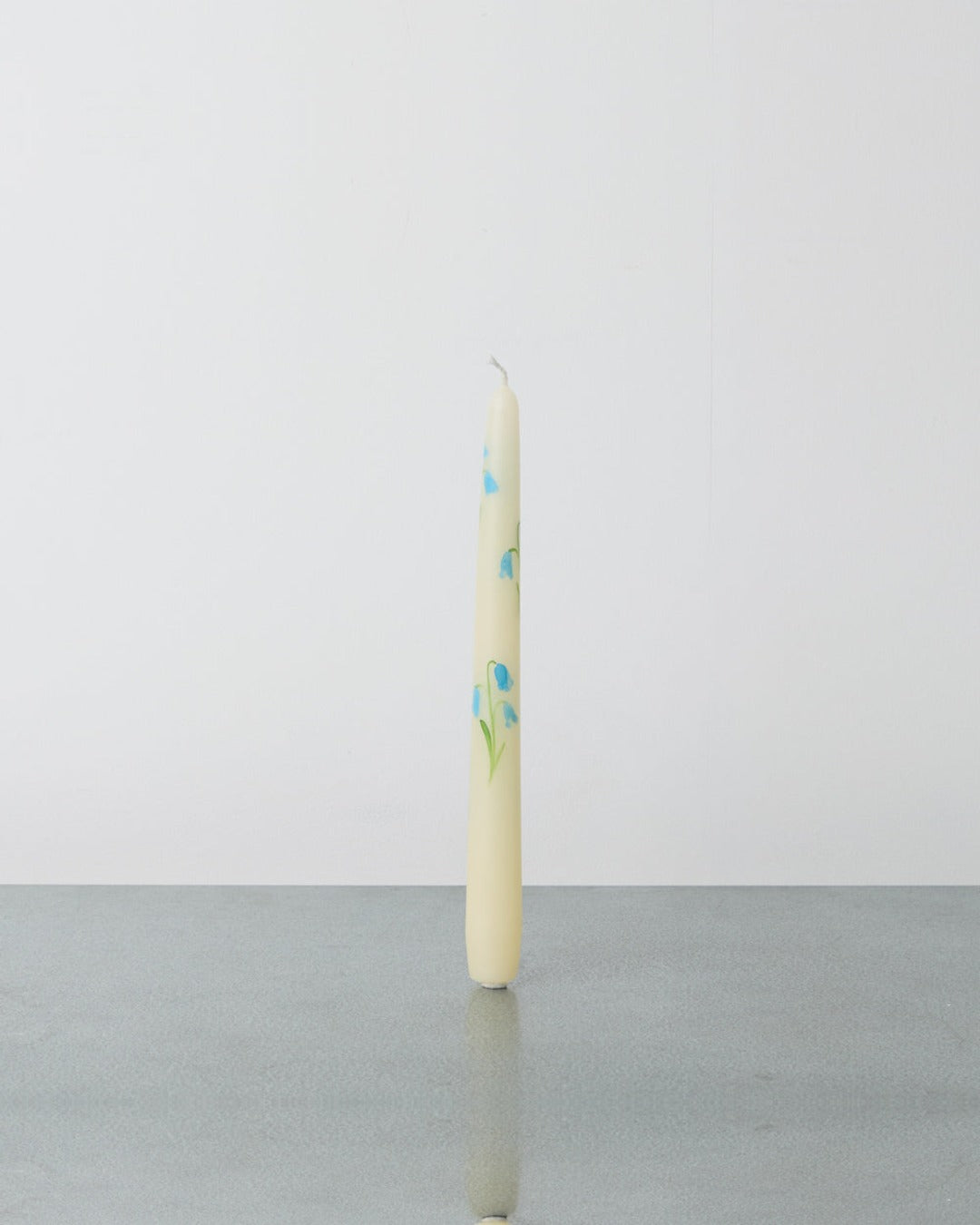 Introna - Conical Candle - Blue Flowers