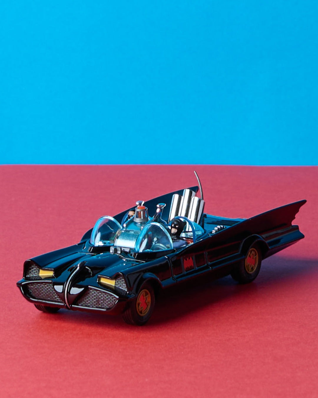 Corgi - Voiture Batmobile N°267