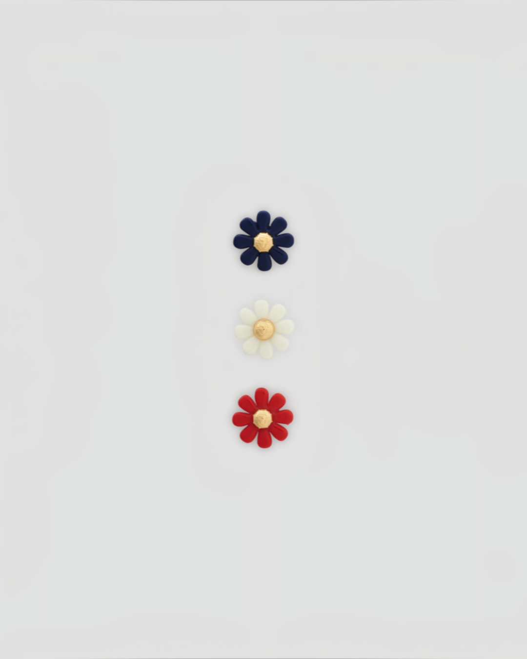 Merci x Gerard Darel - Daisy Pin - White Red & Navy