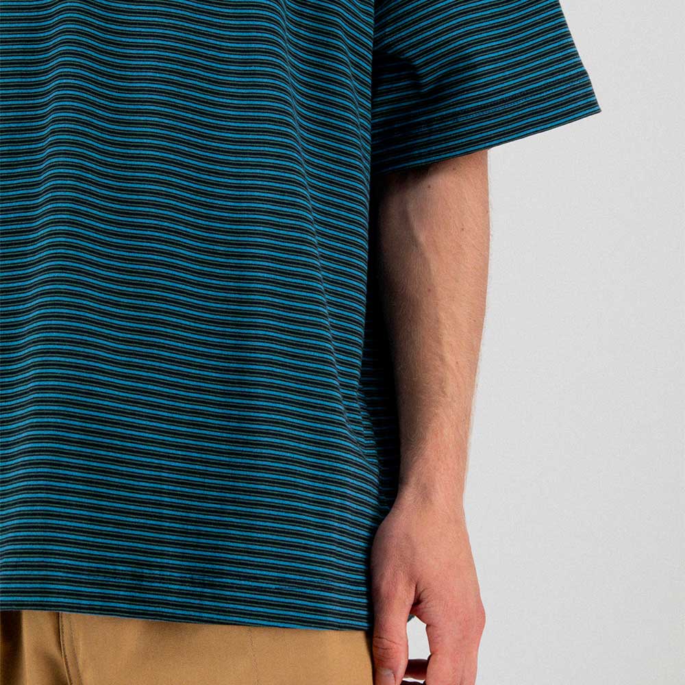 Howlin' - Boxy Paradise T-shirt - Nevermind
