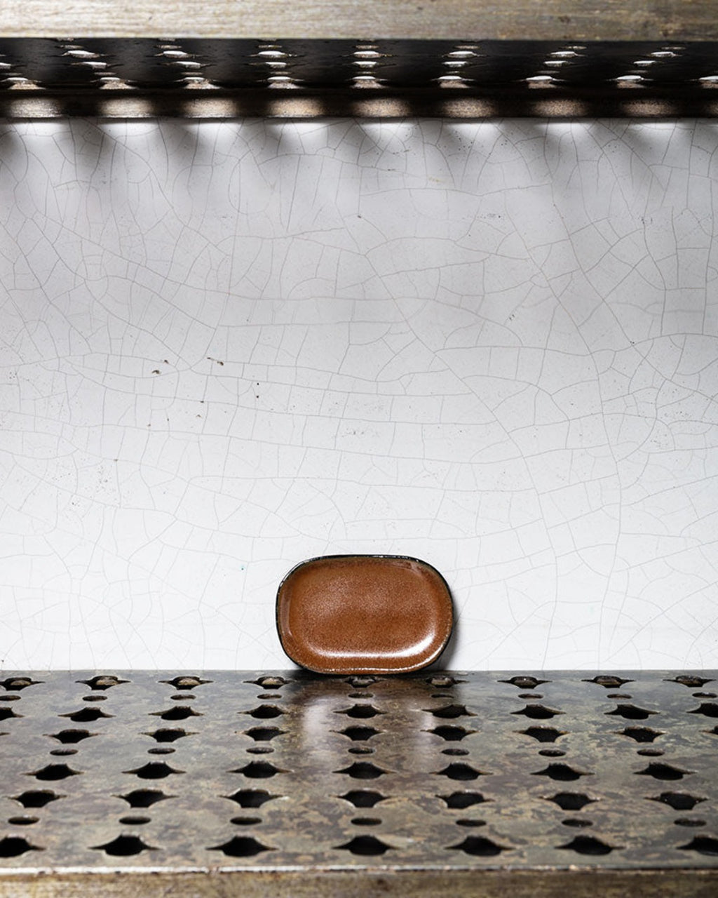 Merci x Serax - Assiette Plate En Grès N°4 - Ocre