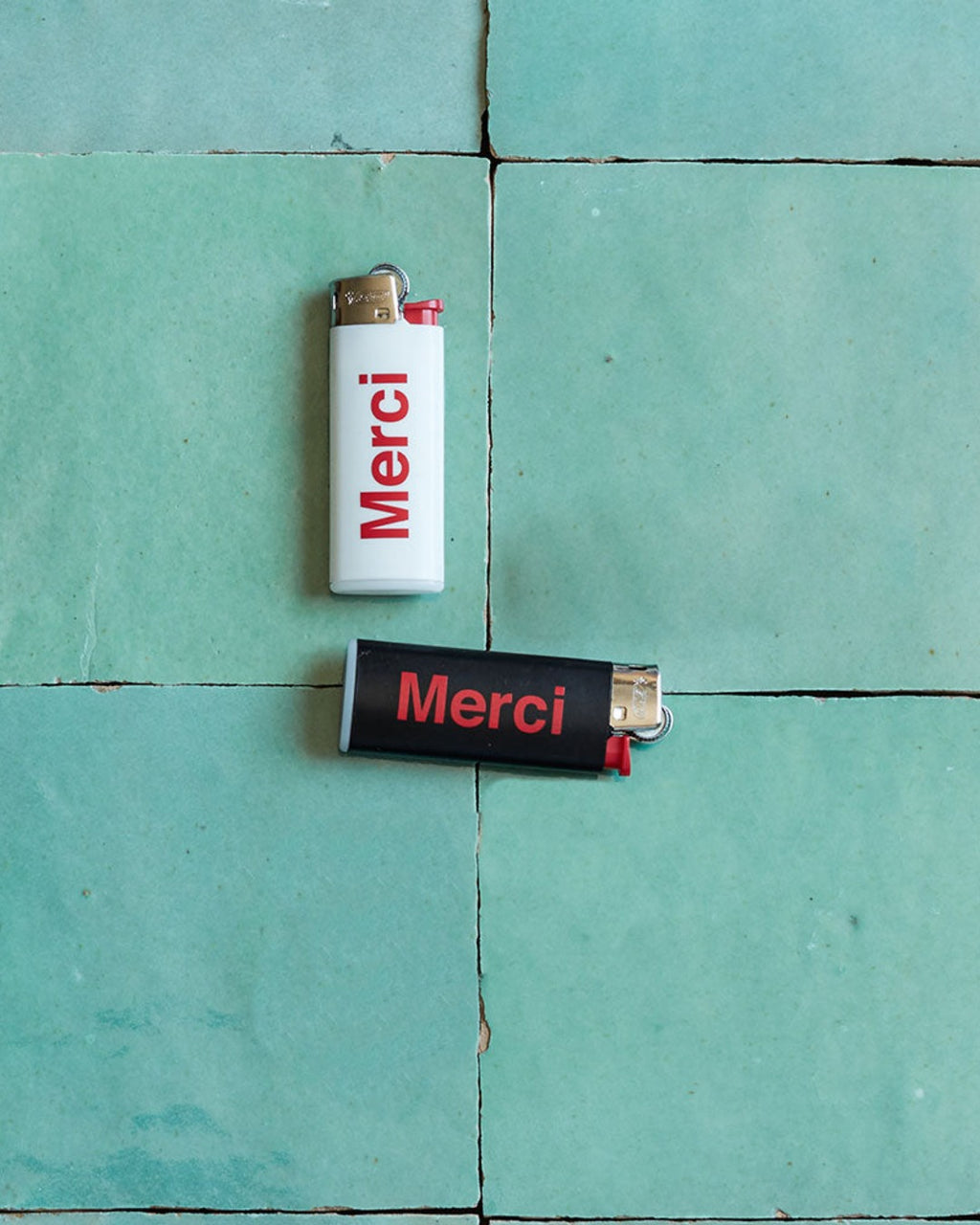 Merci - Briquet