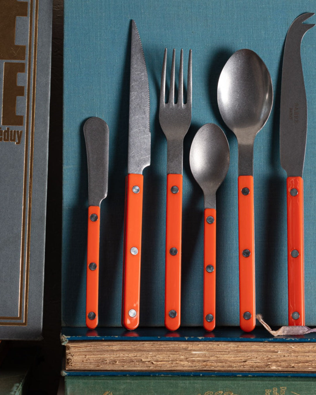 Sabre - Bistrot cheese knife - Orange