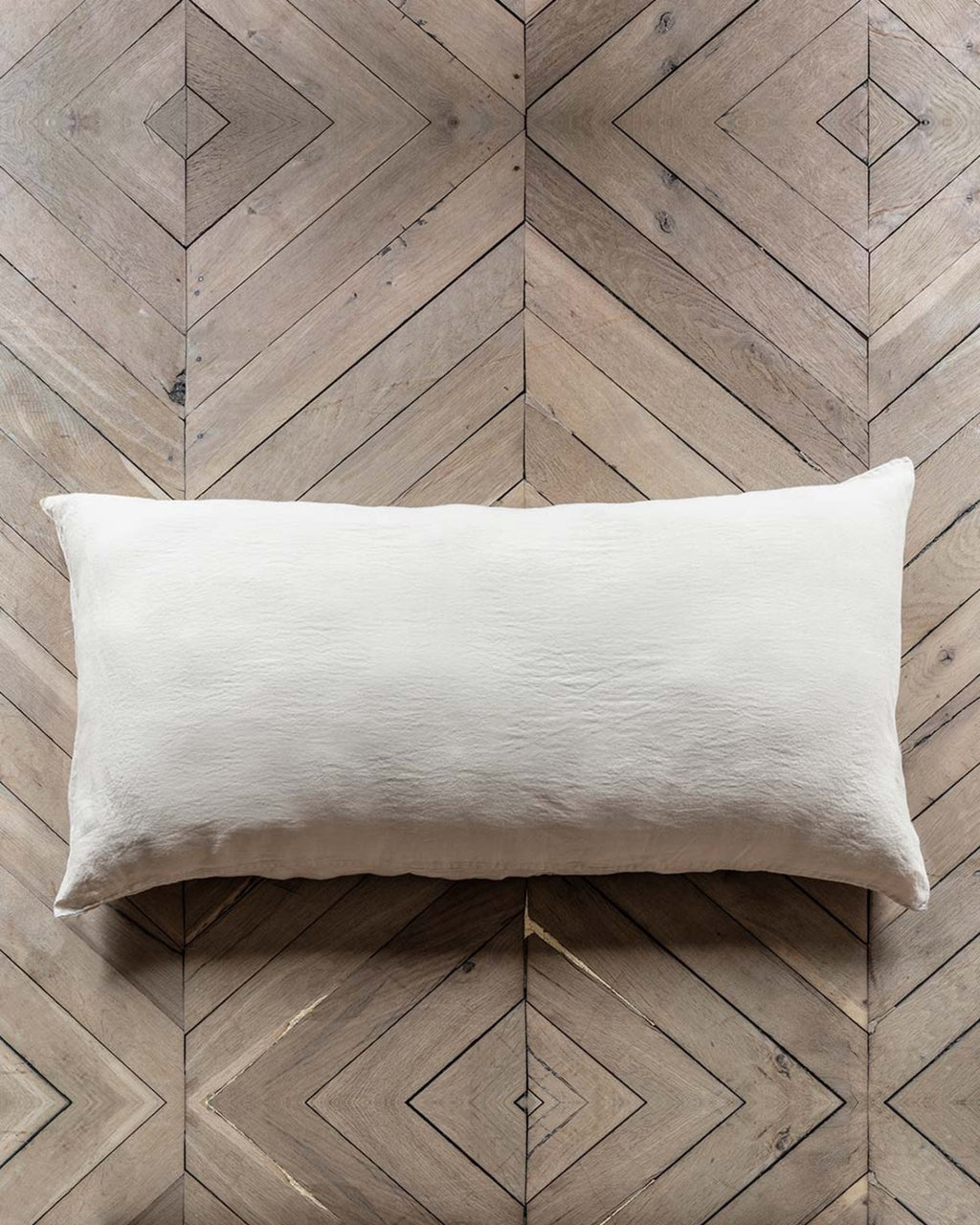 Merci - Rectangular cushion in washed linen - Stone