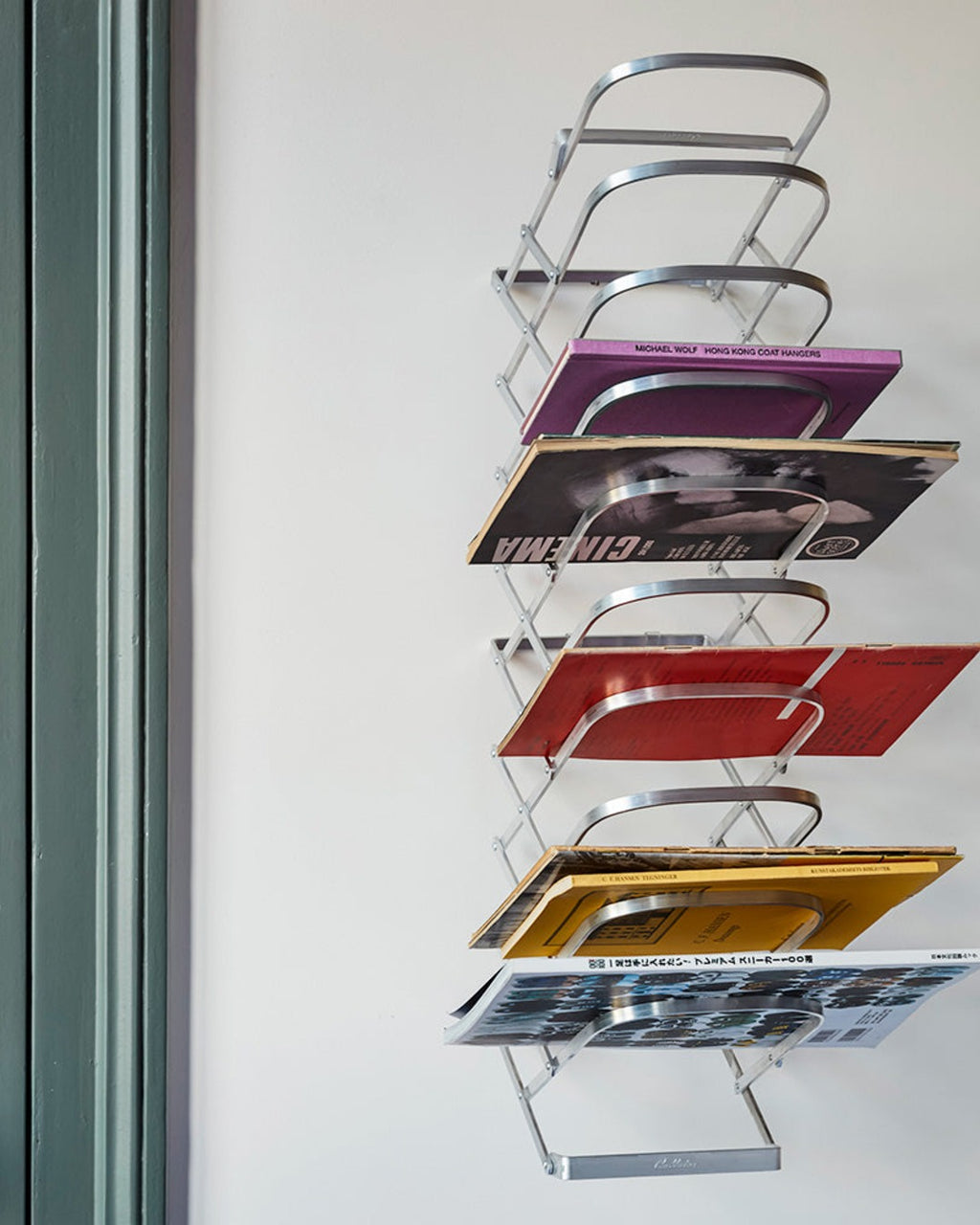 Radius Design - 10 compartment zig zag magazine holder