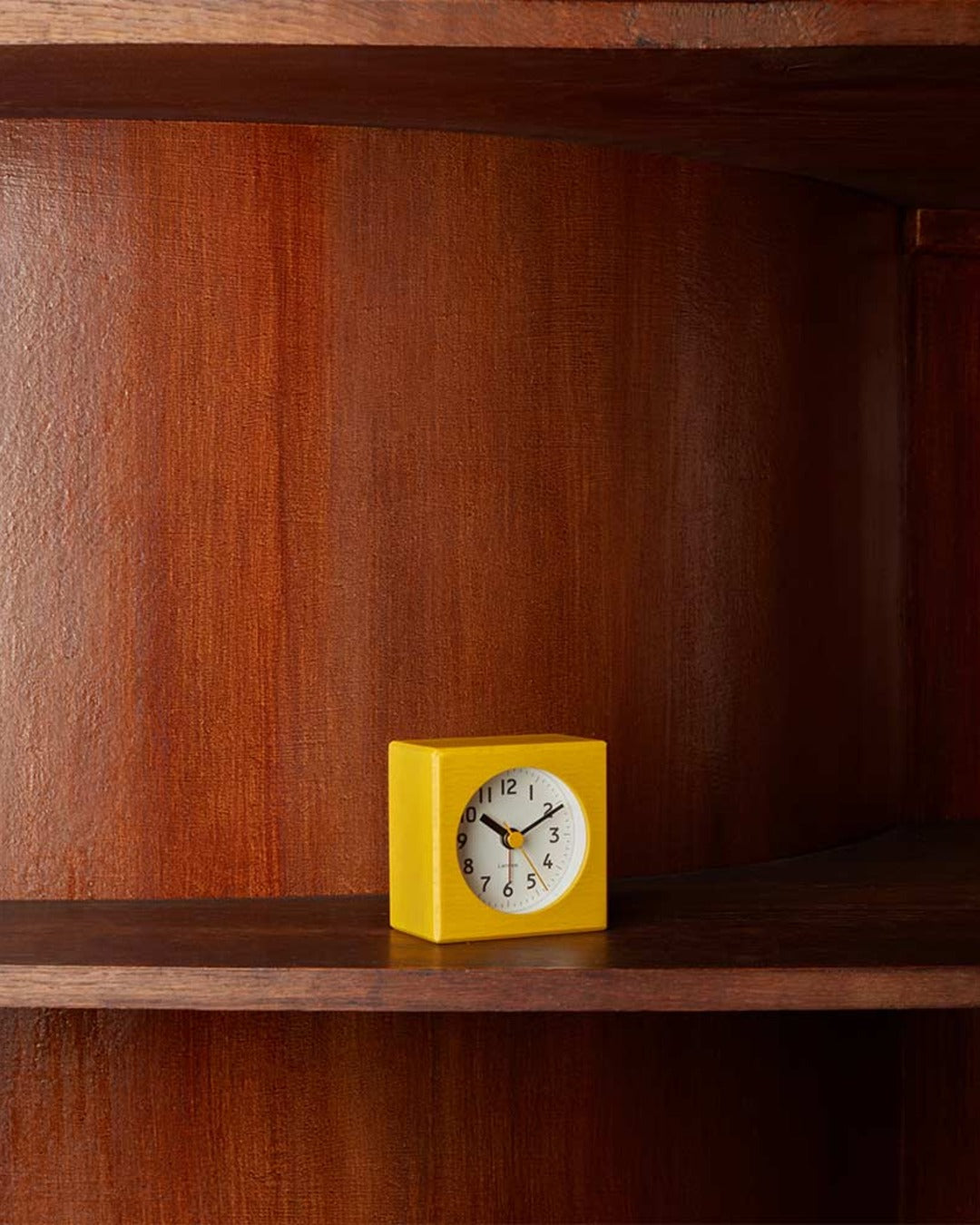 Lemnos - Small square alarm clock - Yellow