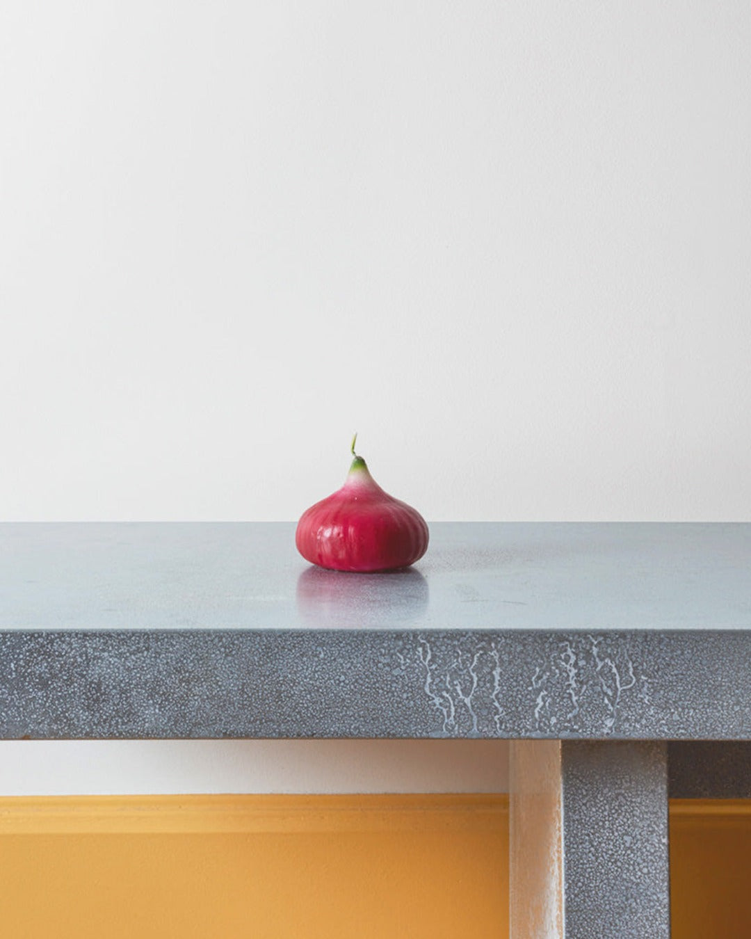 Introna - Candle - Onion
