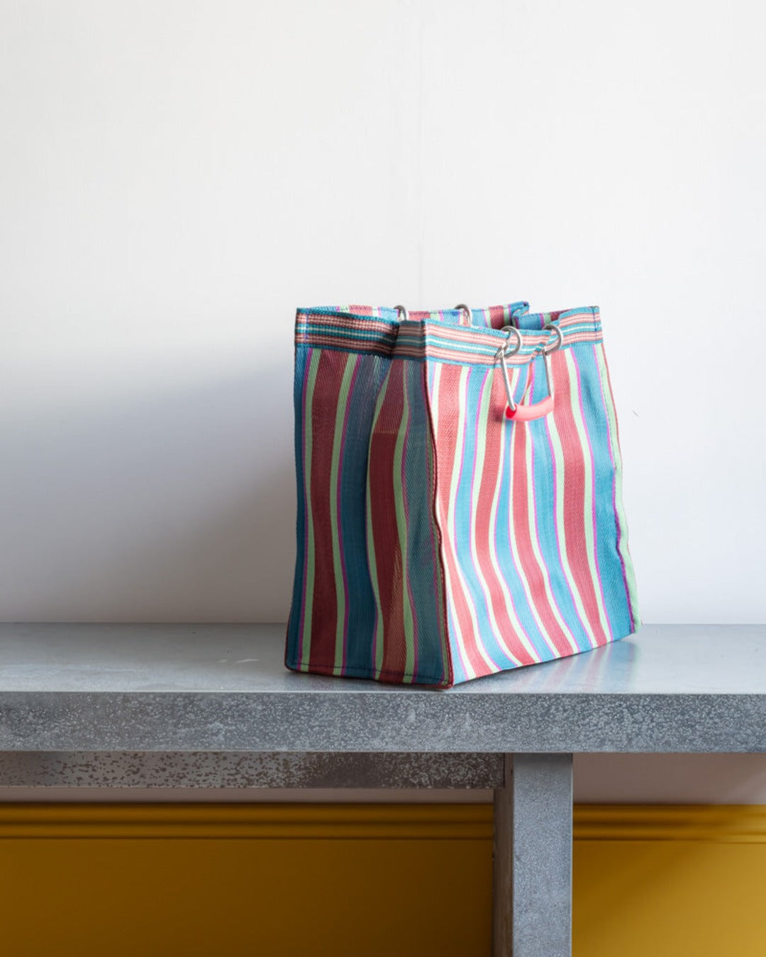 Puebco - Panier Carré - Rouge & Bleu