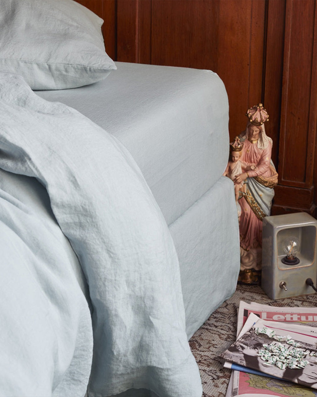 Merci - Washed linen fitted sheet - Vesuvius Grey