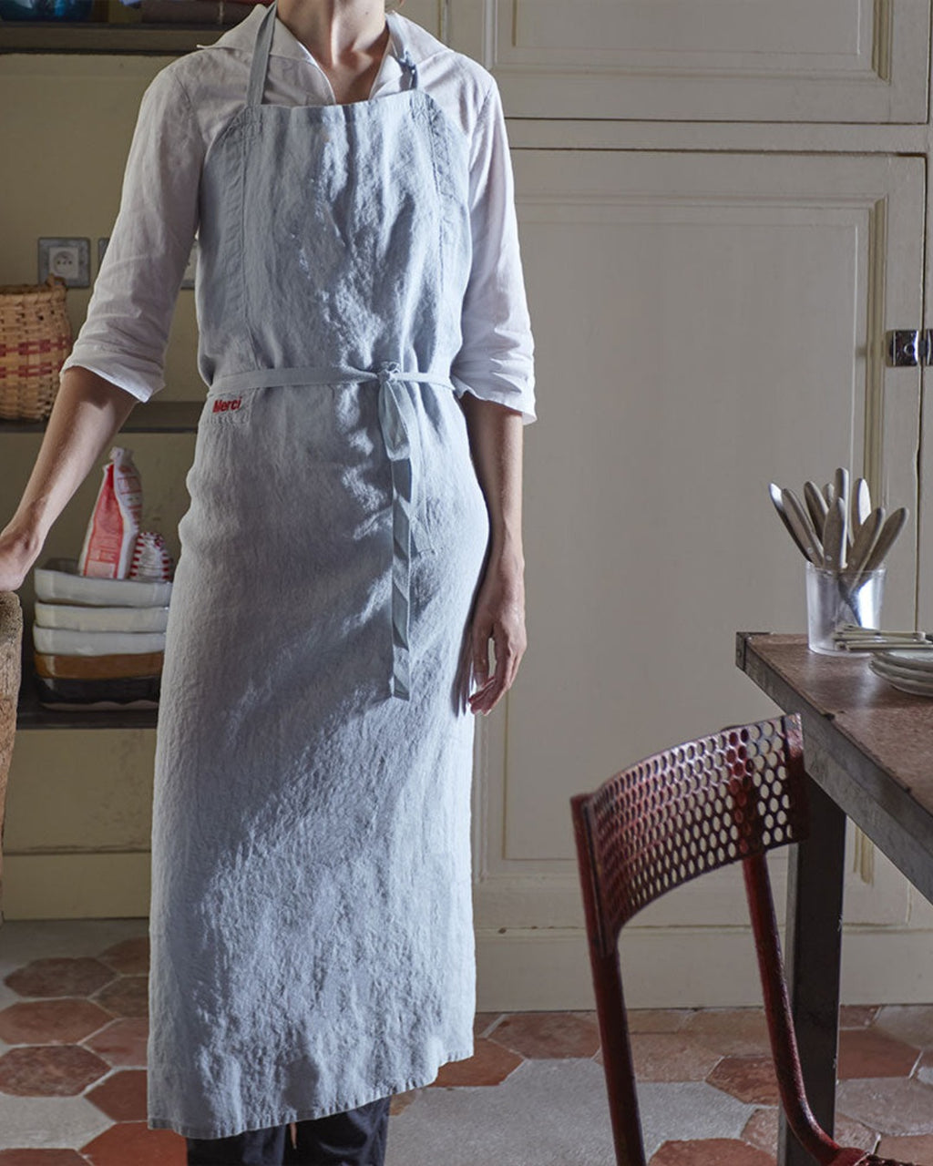 Merci - Washed linen apron - Vesuvius Grey