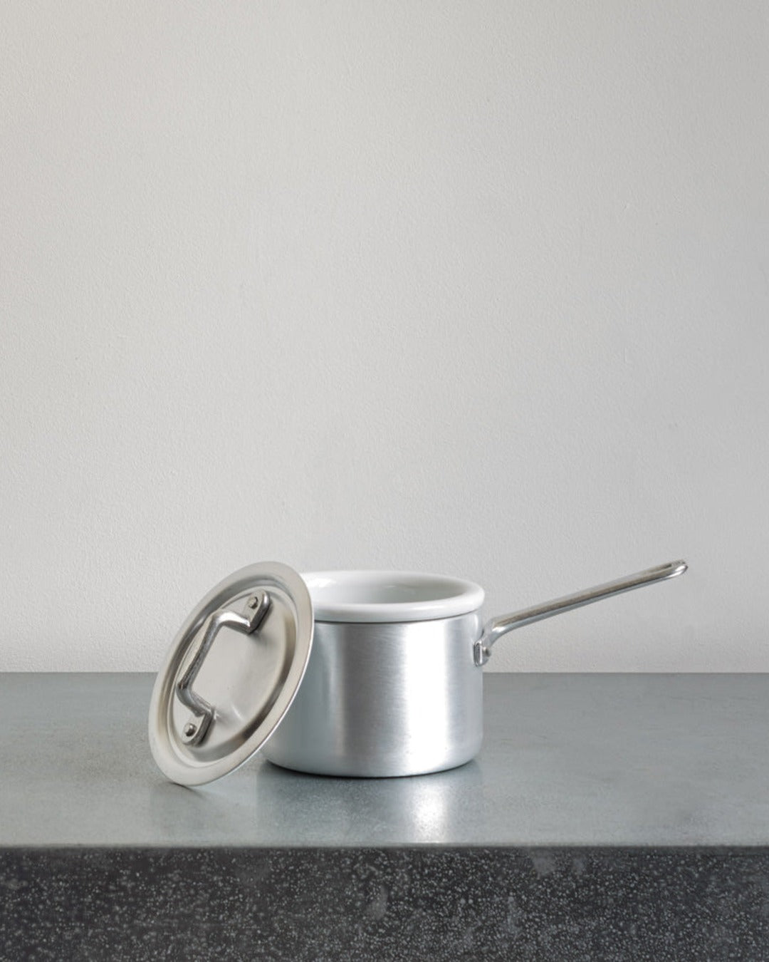 Italo Ottinetti - High rise aluminium saucepan and lid