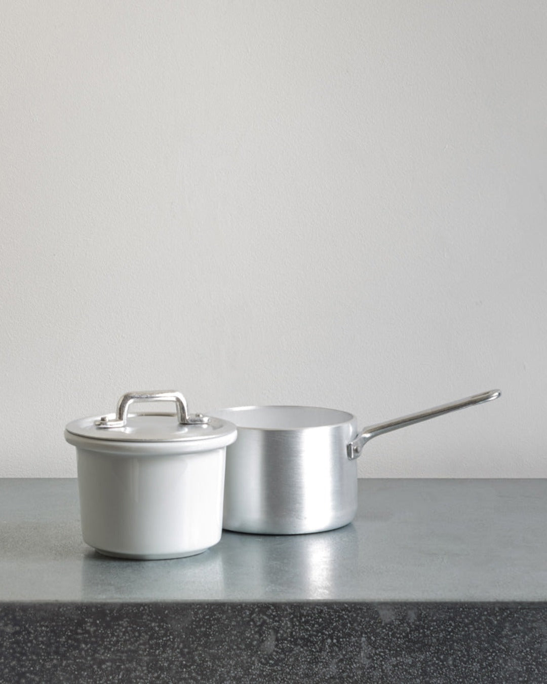 Italo Ottinetti - High rise aluminium saucepan and lid