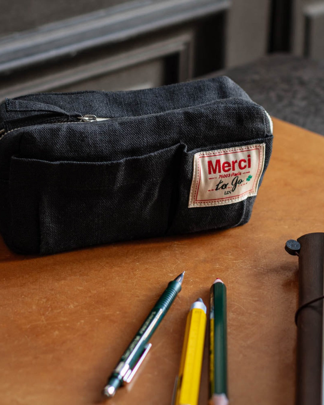 Merci - Washed linen pencil case - Ink Blue