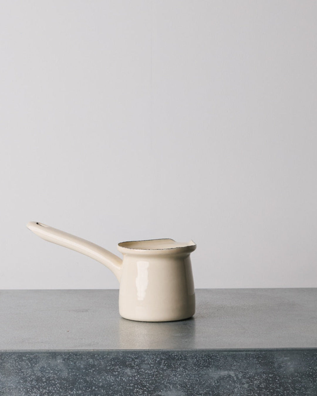 Elifle Enamelware - Petite Casserole - Ivoire