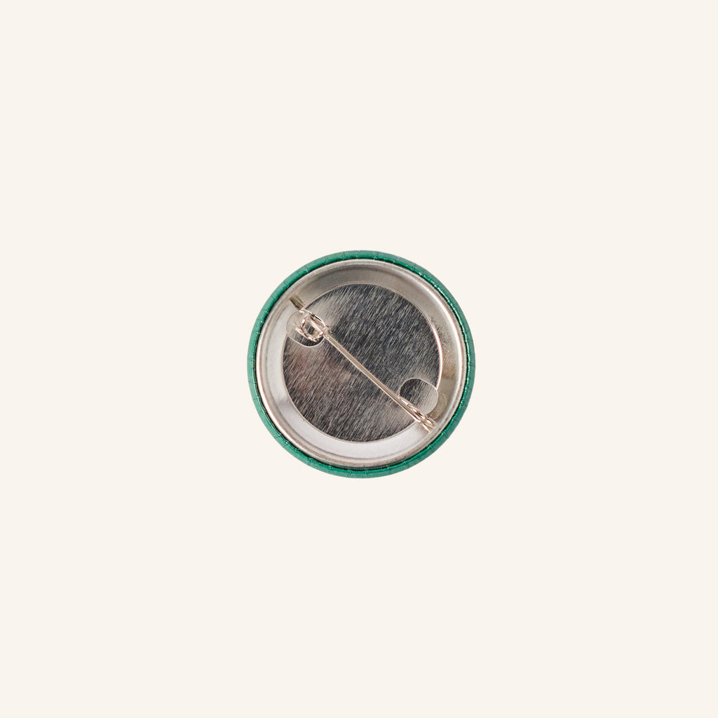 Au Vieux Campeur - Congés Payés - Badge - Vert Impact